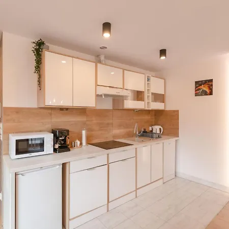 Apartview Plazowa With Parking By Rent Like Apartment *