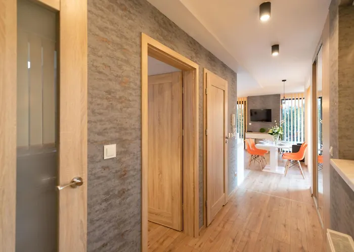 דירה Apartview Plazowa With Parking By Rent Like שצ'צ'ירק