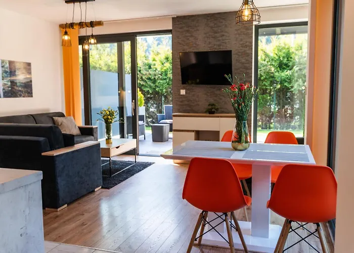 דירה Apartview Plazowa With Parking By Rent Like שצ'צ'ירק