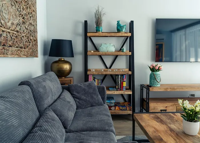 Apartview Plazowa With Parking By Rent Like דירה