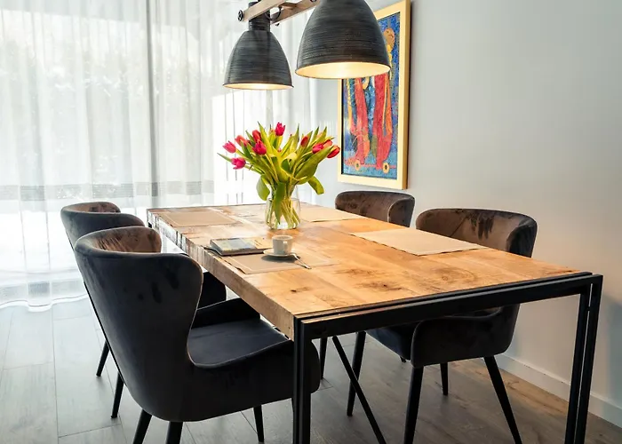 Apartview Plazowa With Parking By Rent Like דירה *